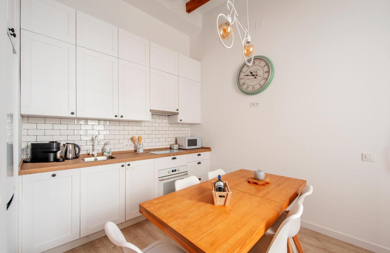Casa Valentina Ii: Confort Y Luz En Sevilla Centro Kültér fotó