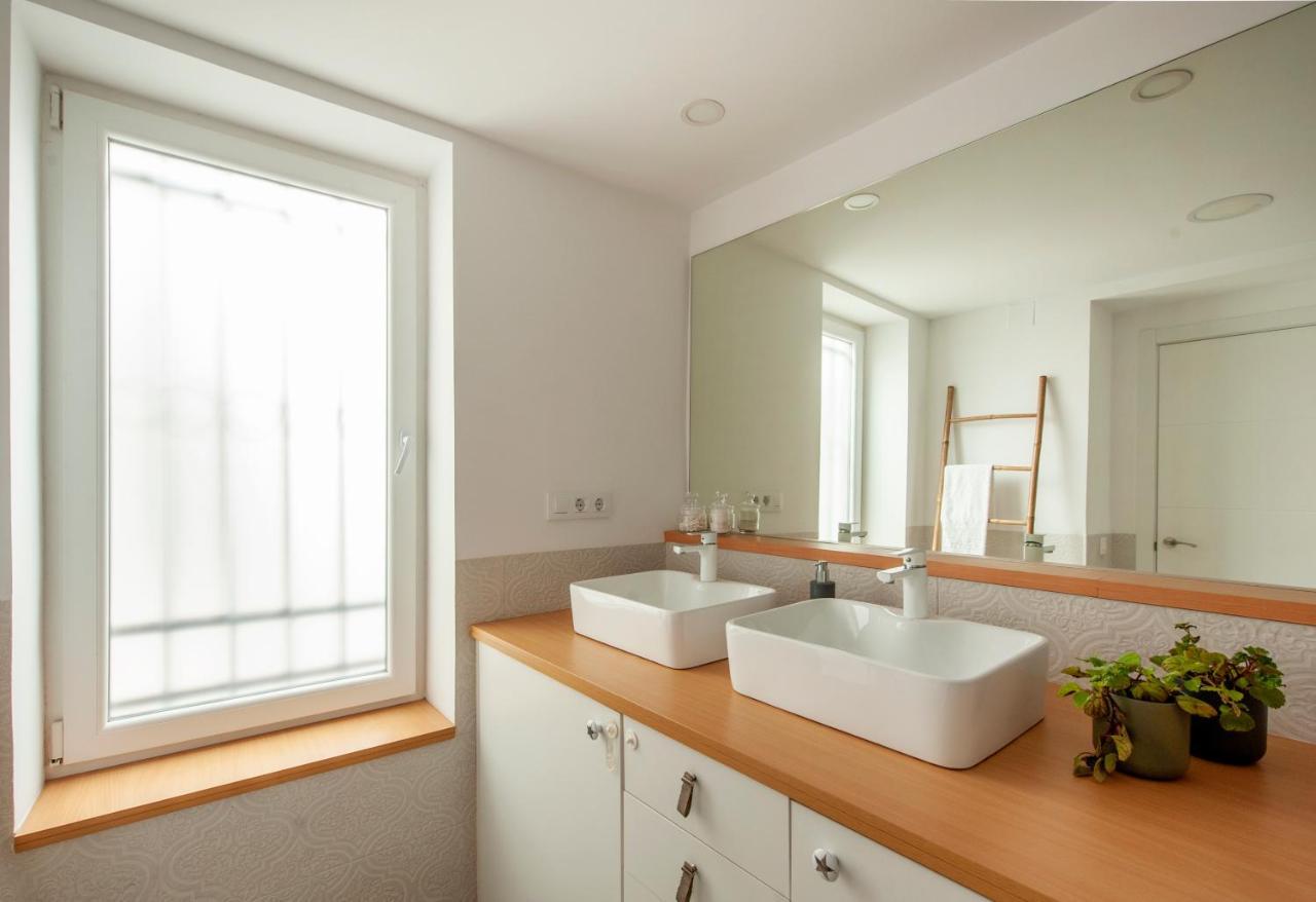 Casa Valentina Ii: Confort Y Luz En Sevilla Centro Kültér fotó